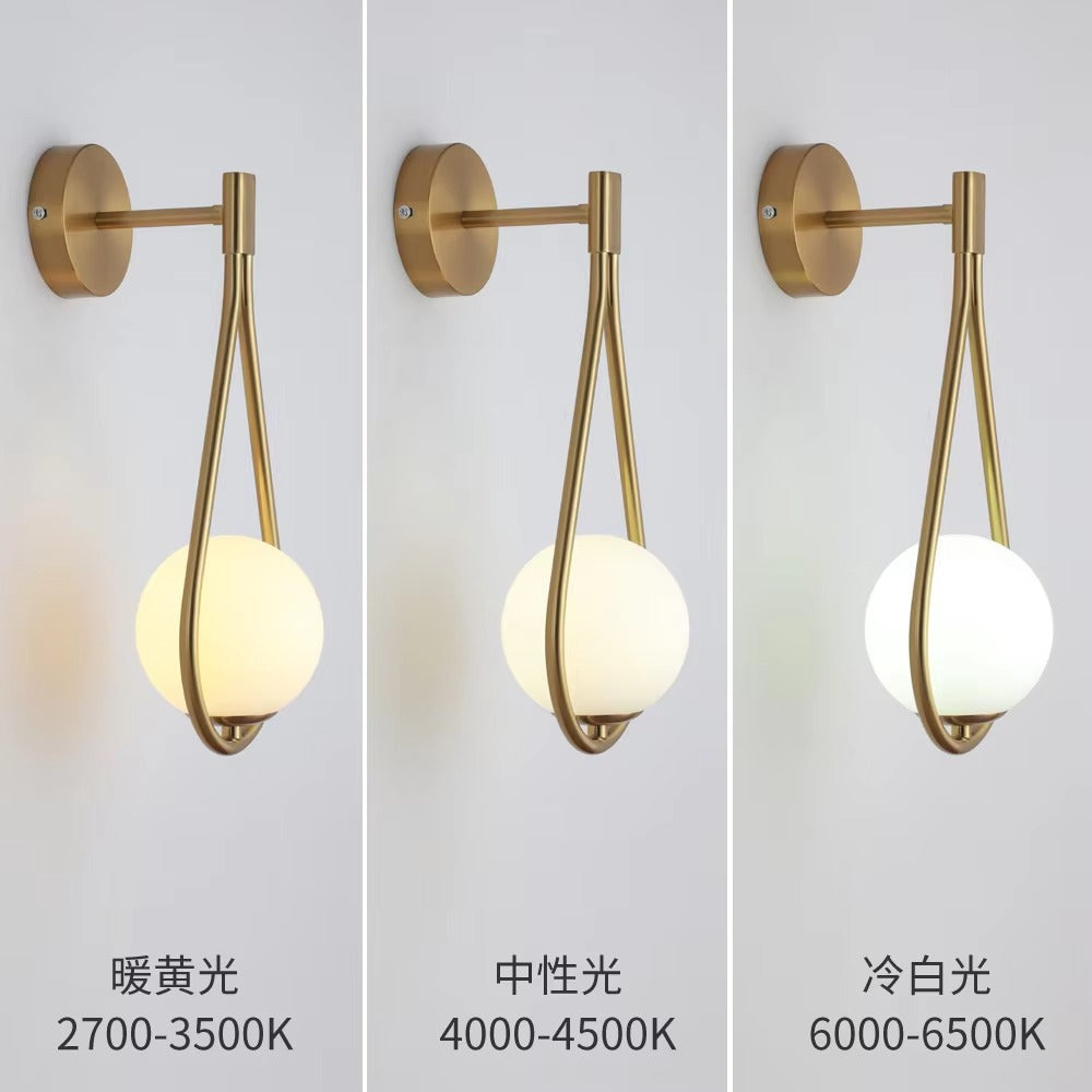 Nordic Modern Design Gold Luxury Wall Lamp with Glass Ball Shades Suitable for Hotel Corridors, Bedrooms, Living Rooms