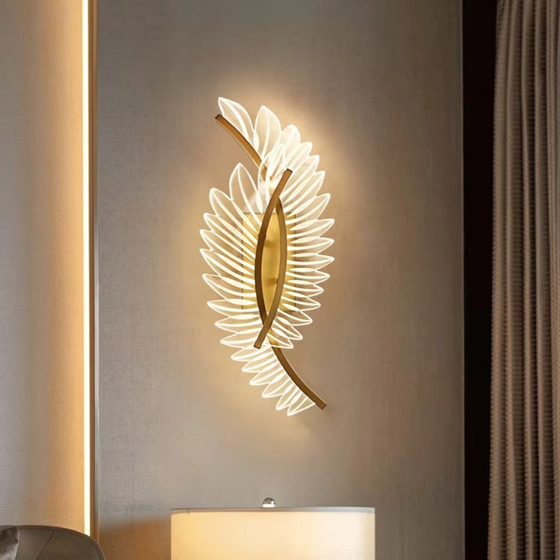 Elegant Gold Feather Acrylic Wall Lamp with LED Lighting – Modern Decor for Bedroom, Bedside, and Living Room Background